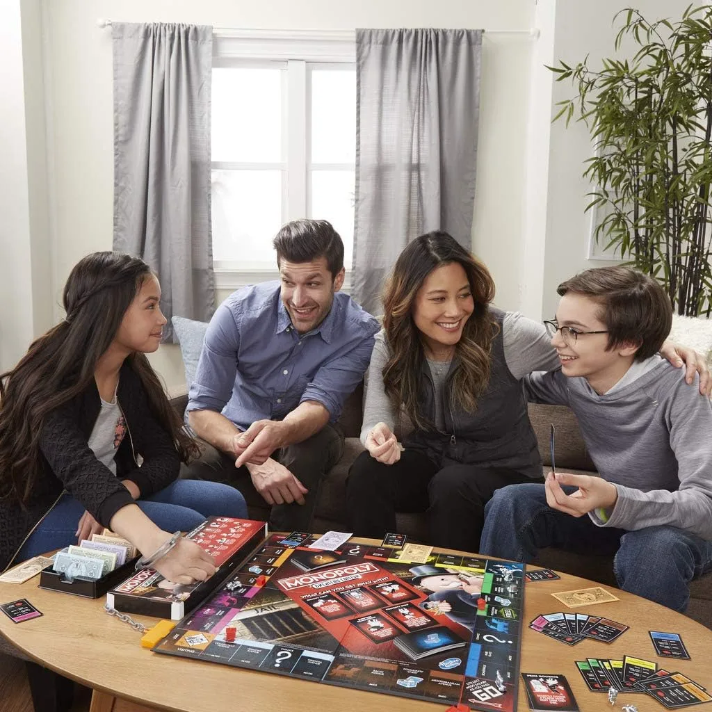 Hasbro Gaming Monopoly Tramposo (Versión Española) Juego de Mesa Familiar y para Jugar con Amigos, Juguete de 2 a 6 Jugadores, Regalo para Niños y Niñas de 8 Años o Más y Familia - Imagen 4