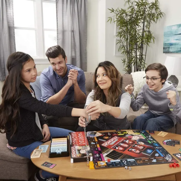Hasbro Gaming Monopoly Tramposo (Versión Española) Juego de Mesa Familiar y para Jugar con Amigos, Juguete de 2 a 6 Jugadores, Regalo para Niños y Niñas de 8 Años o Más y Familia - Imagen 6