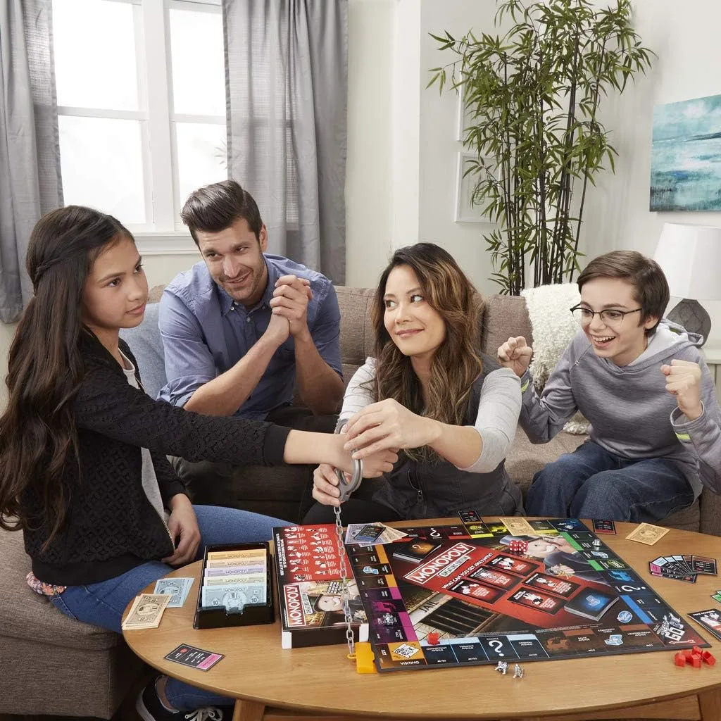 Hasbro Gaming Monopoly Tramposo (Versión Española) Juego de Mesa Familiar y para Jugar con Amigos, Juguete de 2 a 6 Jugadores, Regalo para Niños y Niñas de 8 Años o Más y Familia - Imagen 6